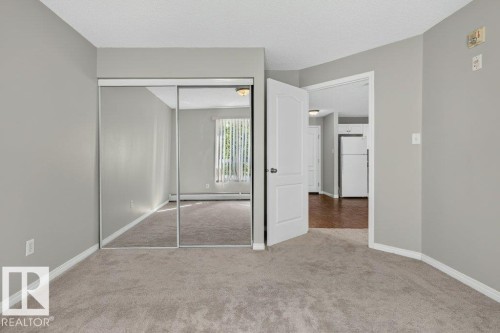 #6215 7331 South Terwillegar Dr Nw, Edmonton, AB - Indoor Photo Showing Other Room