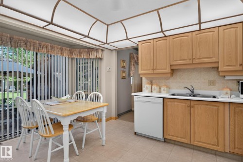 18132 78 Avenue Nw, Edmonton, AB - Indoor Photo Showing Other Room