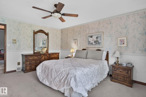 18132 78 Avenue Nw, Edmonton, AB - Indoor Photo Showing Bedroom