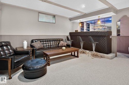 18132 78 Avenue Nw, Edmonton, AB - Indoor
