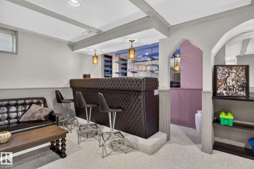 18132 78 Avenue Nw, Edmonton, AB - Indoor