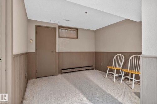 18132 78 Avenue Nw, Edmonton, AB - Indoor Photo Showing Other Room
