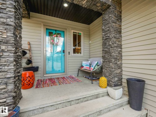 2825 Anderson Place Sw, Edmonton, AB - Outdoor With Exterior