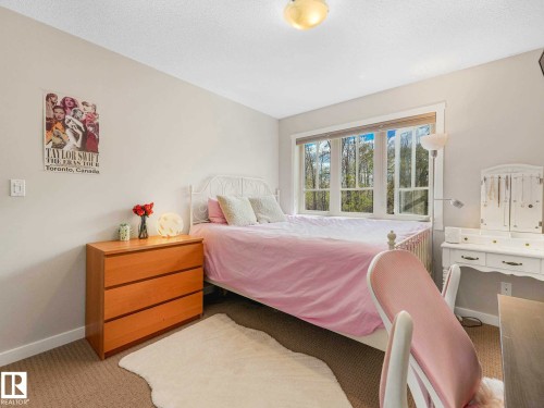 2825 Anderson Place Sw, Edmonton, AB - Indoor Photo Showing Bedroom