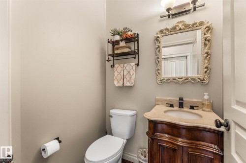 8 Danfield Place, Spruce Grove, AB - Indoor Photo Showing Bathroom