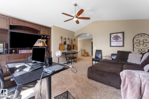 8 Danfield Place, Spruce Grove, AB - Indoor