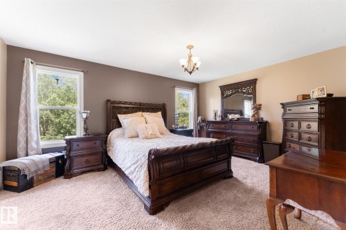 8 Danfield Place, Spruce Grove, AB - Indoor Photo Showing Bedroom