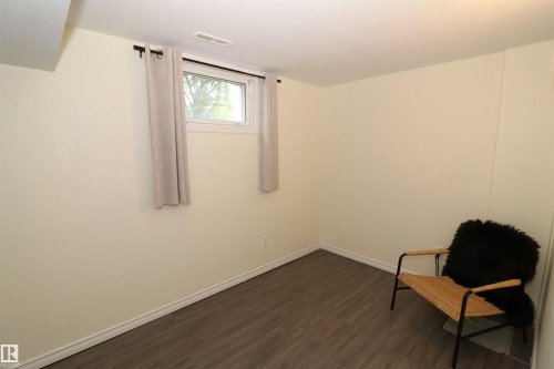 8620 79 Street Nw, Edmonton, AB - Indoor Photo Showing Other Room