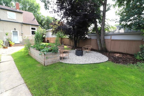 8620 79 Street Nw, Edmonton, AB - Outdoor