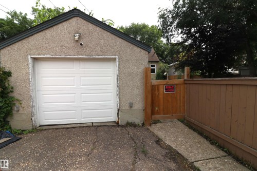 8620 79 Street Nw, Edmonton, AB - Outdoor With Exterior