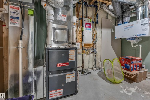 2912 12 Avenue Nw, Edmonton, AB - Indoor Photo Showing Basement