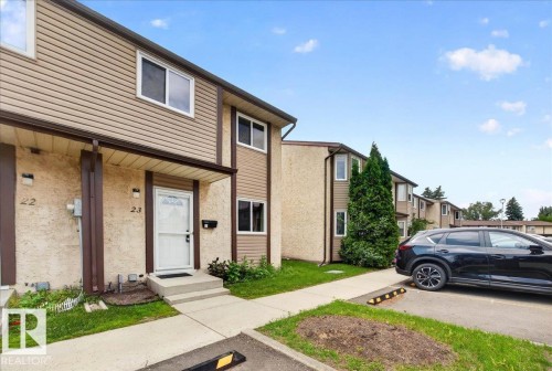 #23 10453 20 Av Nw, Edmonton, AB - Outdoor