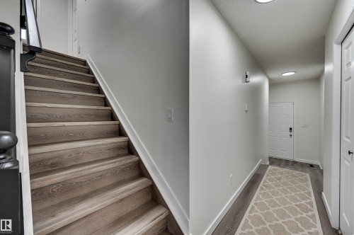 5507 179 Street Nw, Edmonton, AB - Indoor Photo Showing Other Room