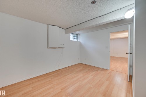 5507 179 Street Nw, Edmonton, AB - Indoor Photo Showing Other Room