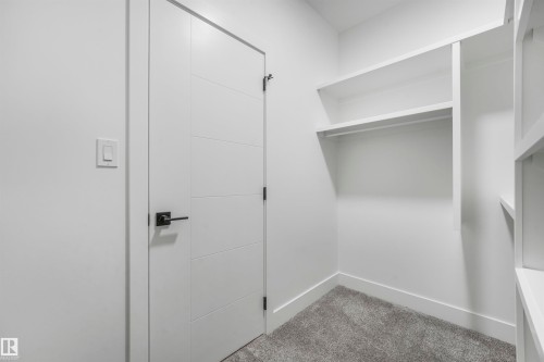 3507 44 Avenue, Beaumont, AB - Indoor With Storage