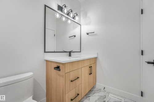 3507 44 Avenue, Beaumont, AB - Indoor Photo Showing Bathroom