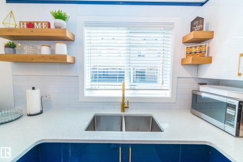 #13 7289 South Terwillegar Dr Nw, Edmonton, AB - Indoor Photo Showing Kitchen With Double Sink