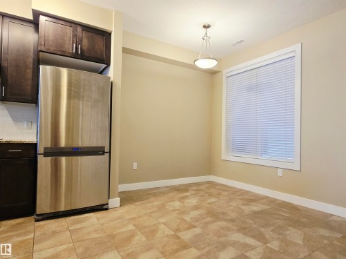 #21 11518 76 Av Nw, Edmonton, AB - Indoor Photo Showing Kitchen