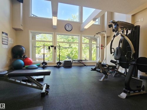 #21 11518 76 Av Nw, Edmonton, AB - Indoor Photo Showing Gym Room
