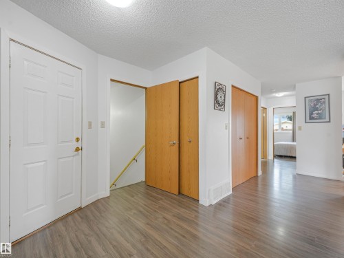5749 189 Street Nw, Edmonton, AB - Indoor Photo Showing Other Room