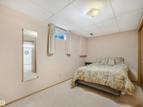 5749 189 Street Nw, Edmonton, AB - Indoor Photo Showing Bedroom