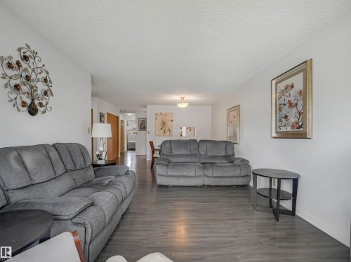 5749 189 Street Nw, Edmonton, AB - Indoor Photo Showing Living Room