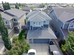 8719 218 Street NW  Edmonton, AB T5T 4R7
