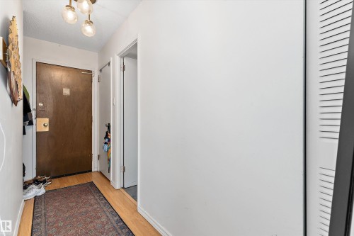 #706 9930 113 St Nw, Edmonton, AB - Indoor Photo Showing Other Room