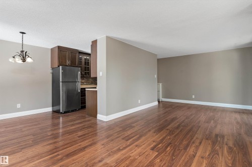 #1002 9725 106 St Nw, Edmonton, AB - Indoor