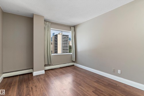 #1002 9725 106 St Nw, Edmonton, AB - Indoor Photo Showing Other Room