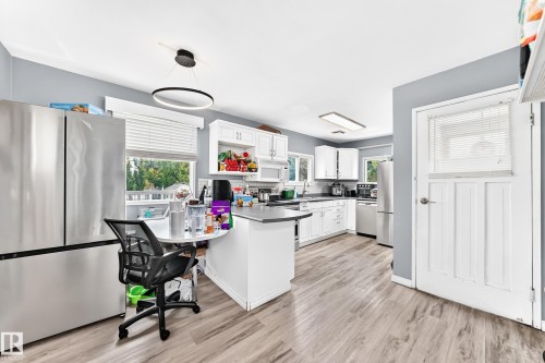 9031 150 Street Nw, Edmonton, AB - Indoor Photo Showing Other Room