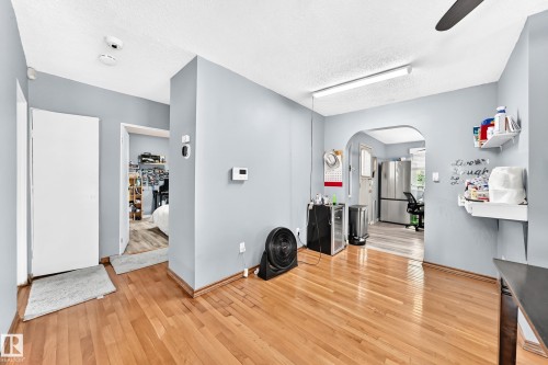 9031 150 Street Nw, Edmonton, AB - Indoor Photo Showing Other Room