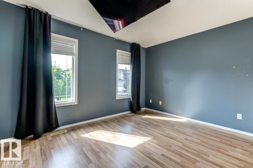 17703 90 Street Nw, Edmonton, AB - Indoor Photo Showing Other Room
