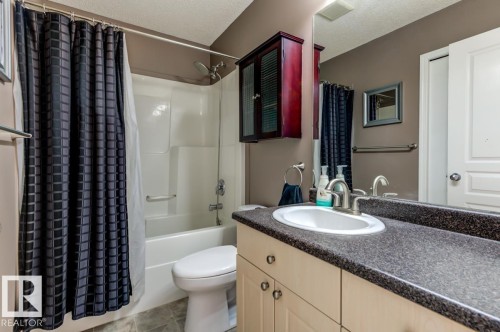 17703 90 Street Nw, Edmonton, AB - Indoor Photo Showing Bathroom