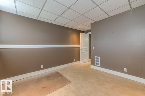 17703 90 Street Nw, Edmonton, AB - Indoor Photo Showing Other Room