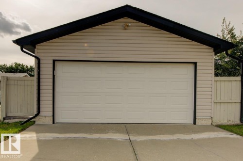 17703 90 Street Nw, Edmonton, AB - Outdoor With Exterior