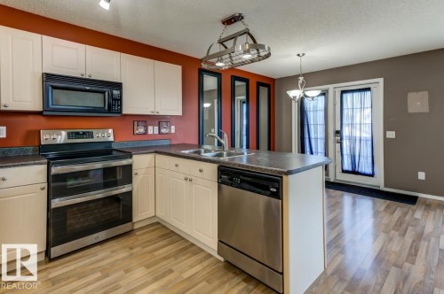 17703 90 Street Nw, Edmonton, AB - Indoor Photo Showing Kitchen With Double Sink