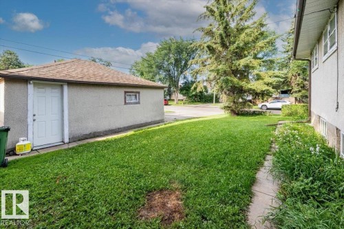11049 145 Street Nw, Edmonton, AB - Outdoor