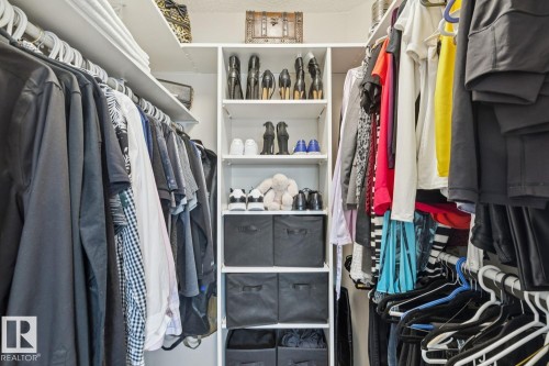 #12 18230 104A St Nw, Edmonton, AB - Indoor With Storage