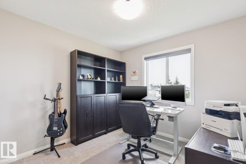 #12 18230 104A St Nw, Edmonton, AB - Indoor Photo Showing Office