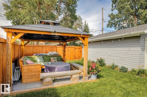 13428 117A Avenue Nw, Edmonton, AB - Outdoor