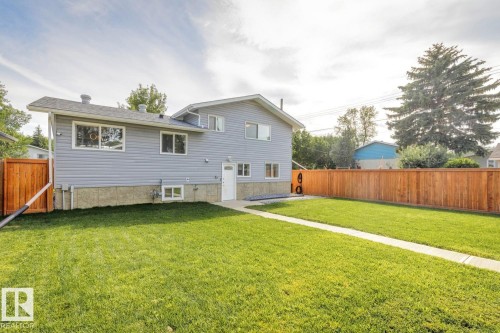 13428 117A Avenue Nw, Edmonton, AB - Outdoor