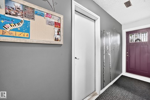 29 Windermere Crescent, St. Albert, AB - Indoor Photo Showing Other Room