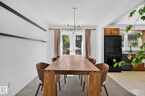 7707 156 Street Nw, Edmonton, AB - Indoor Photo Showing Dining Room