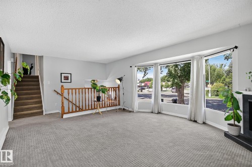 7707 156 Street Nw, Edmonton, AB - Indoor Photo Showing Other Room