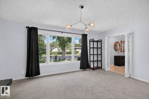 7707 156 Street Nw, Edmonton, AB - Indoor
