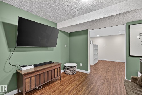 7707 156 Street Nw, Edmonton, AB - Indoor Photo Showing Other Room