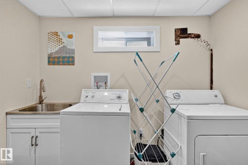 7707 156 Street Nw, Edmonton, AB - Indoor Photo Showing Laundry Room