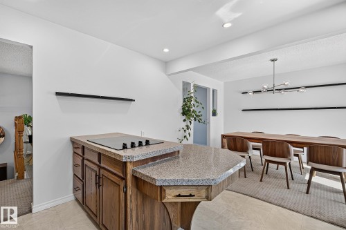 7707 156 Street Nw, Edmonton, AB - 