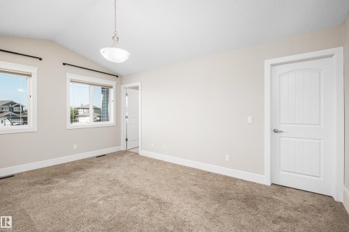 65 Lakewood Boulevard, Beaumont, AB - Indoor Photo Showing Other Room